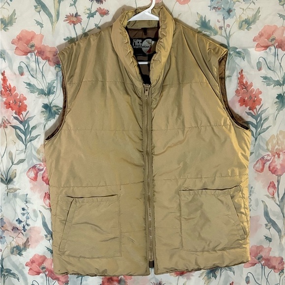 Rice Sportswear Other - Vintage Rice Men's Tan Puffer Vest